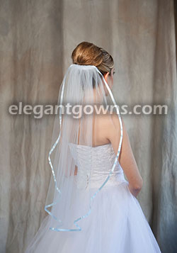 1 Tier Light Blue Veil 3/8" Light Blue Ribbon 5-301-3R-LB-LB