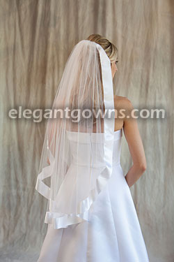 Clearance White Fingertip Length Wedding Veil 2011-15_C