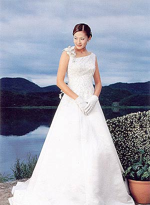 wedding dress - style SZH023C